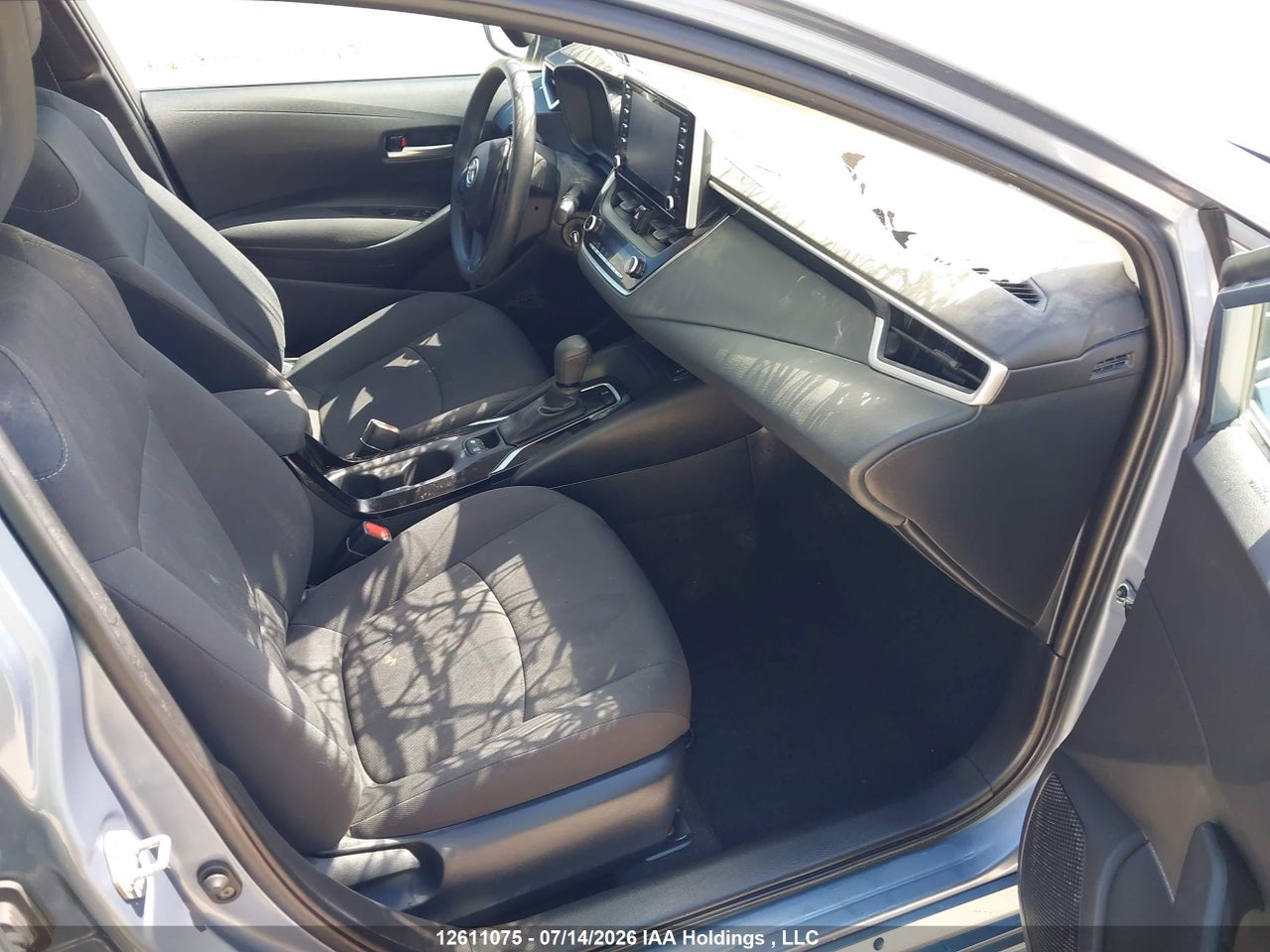 2020 TOYOTA COROLLA LE thumbnail 6