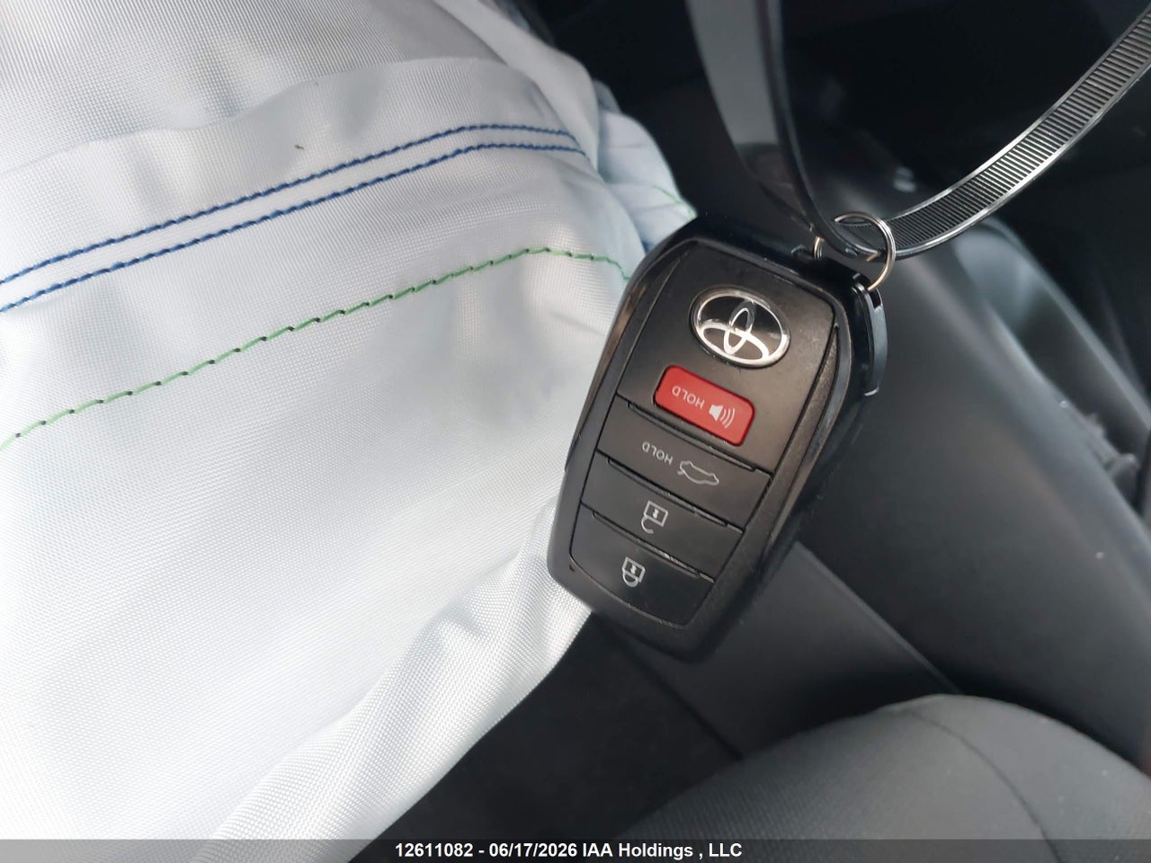 2024 TOYOTA COROLLA HYBRID thumbnail 12