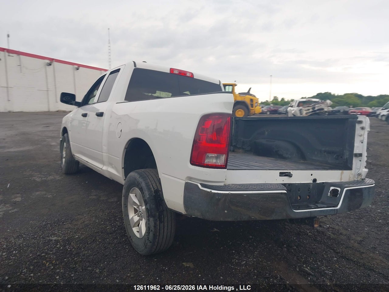 2022 RAM 1500 CLASSIC TRADESMAN thumbnail 4