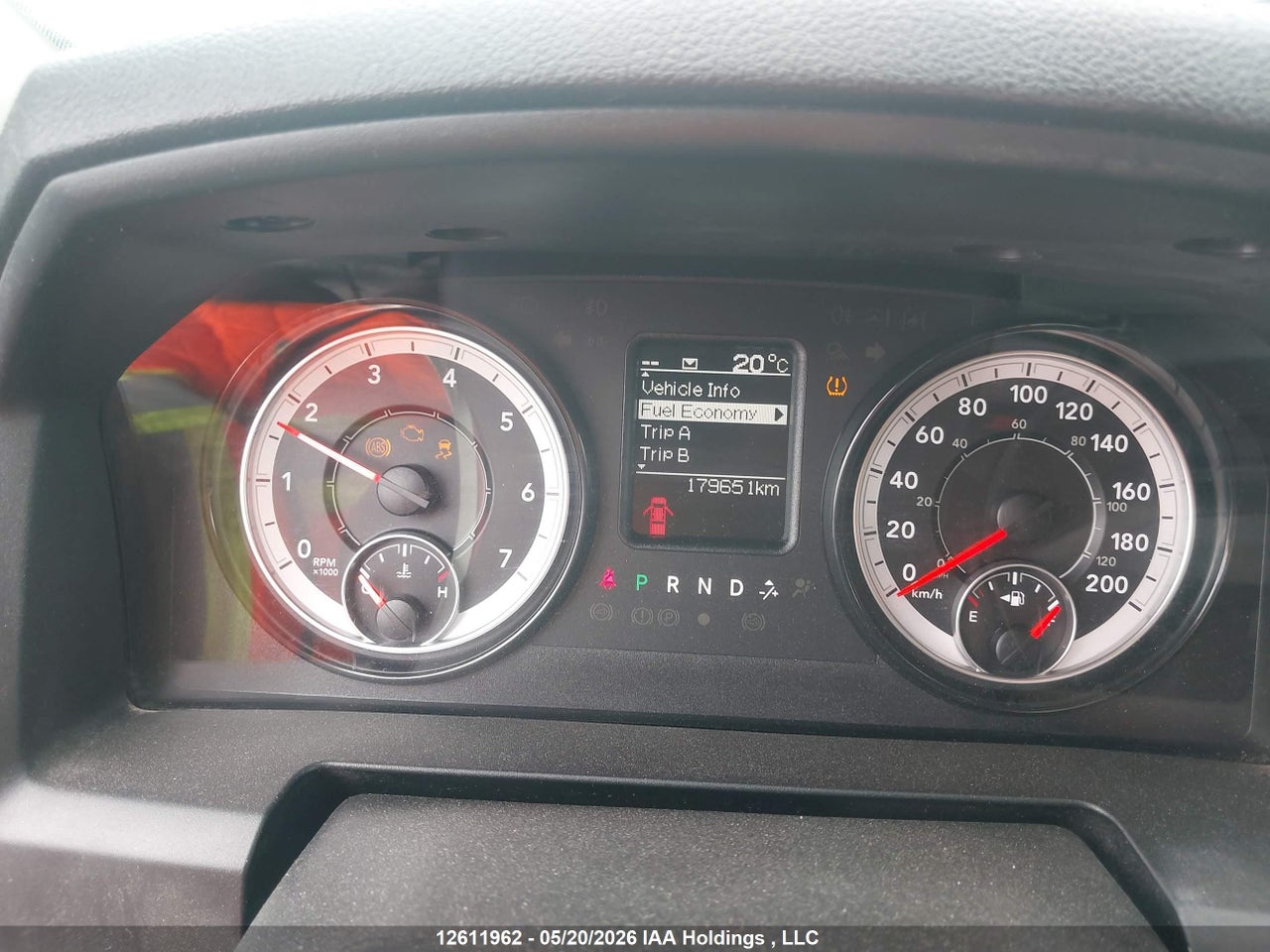2022 RAM 1500 CLASSIC TRADESMAN thumbnail 8