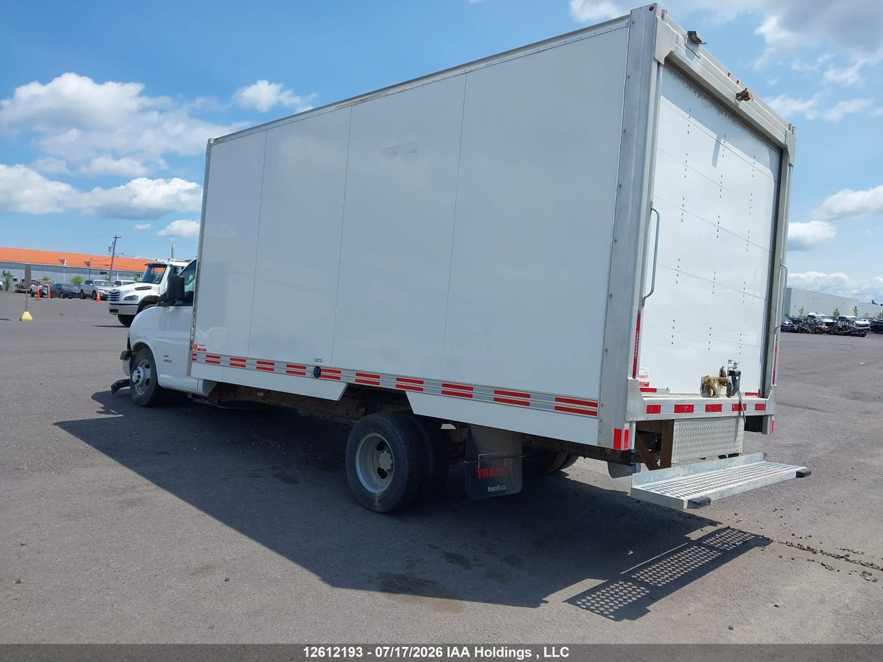 2023 CHEVROLET EXPRESS G4500 thumbnail 4