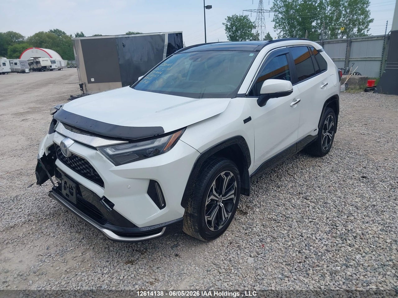 2023 TOYOTA RAV4 PRIME XSE thumbnail 3