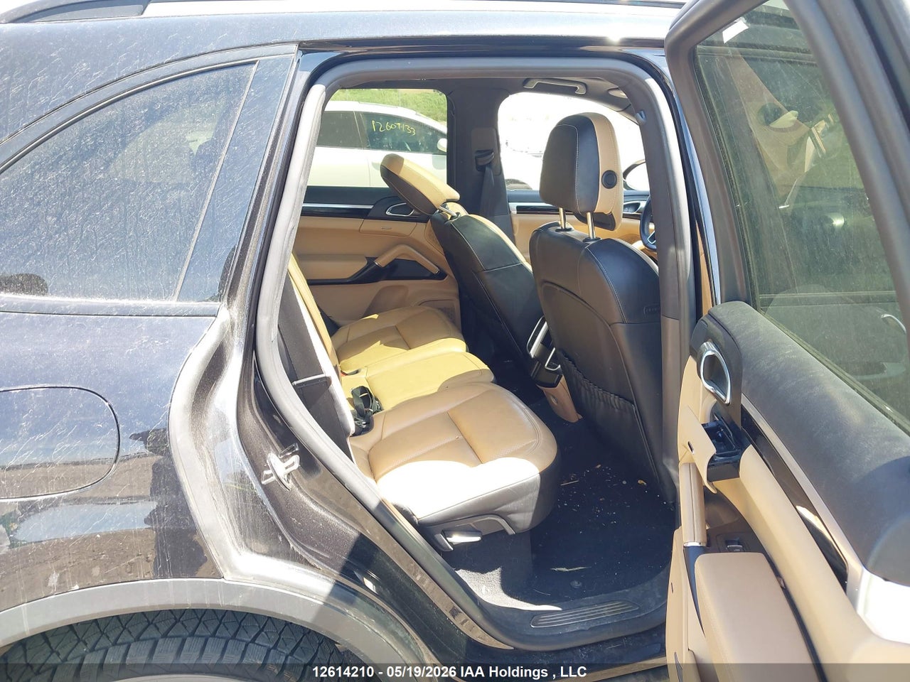 2016 PORSCHE CAYENNE thumbnail 9