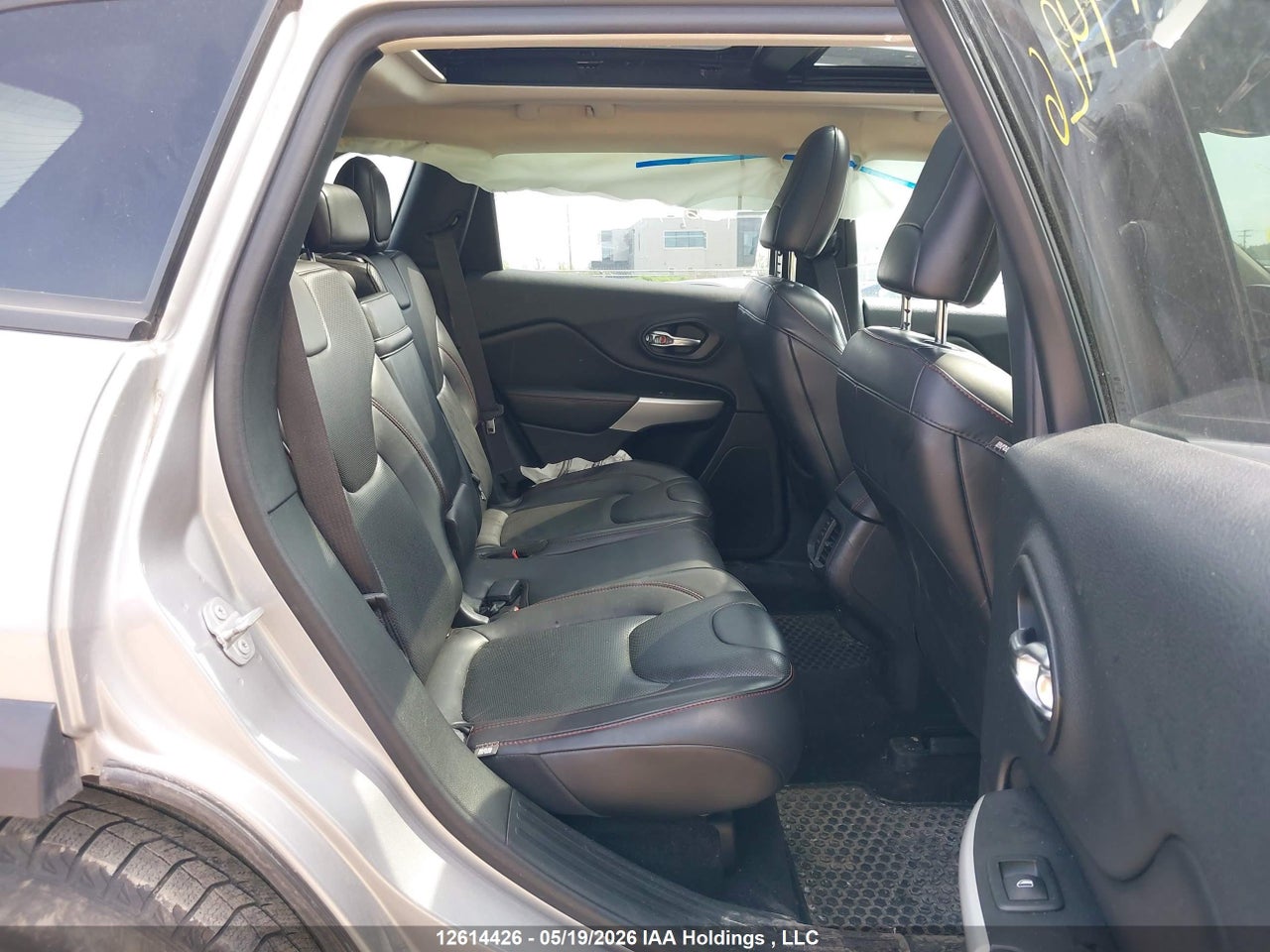 2018 JEEP CHEROKEE thumbnail 9