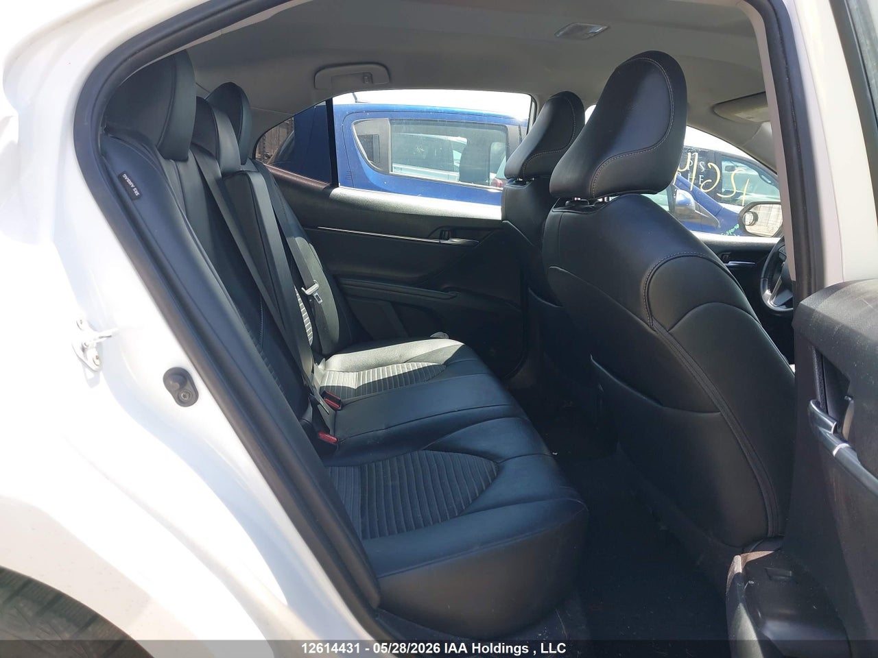 2021 TOYOTA CAMRY SE thumbnail 9