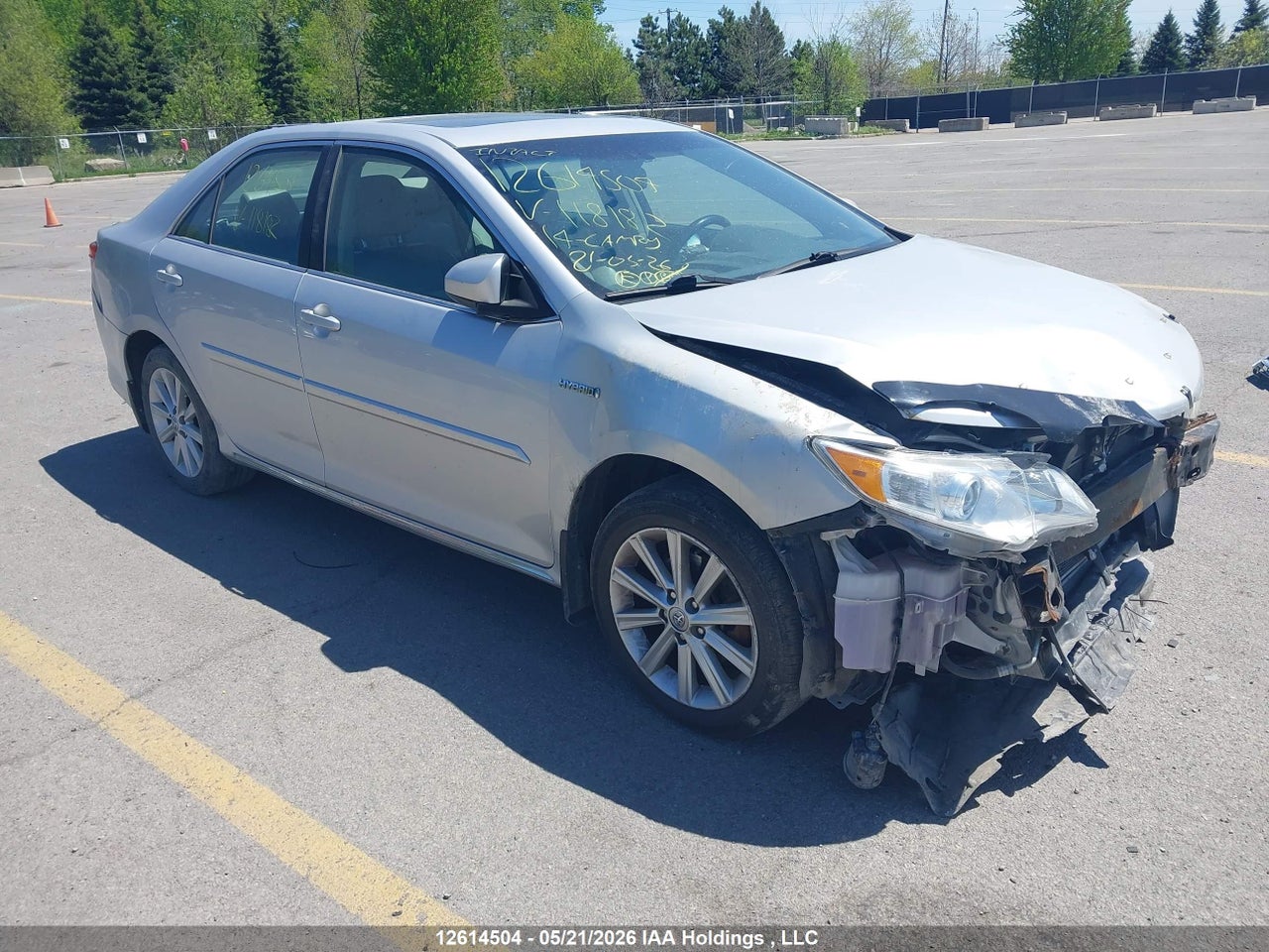 2014 TOYOTA CAMRY thumbnail 2