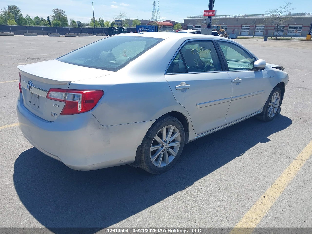 2014 TOYOTA CAMRY thumbnail 5
