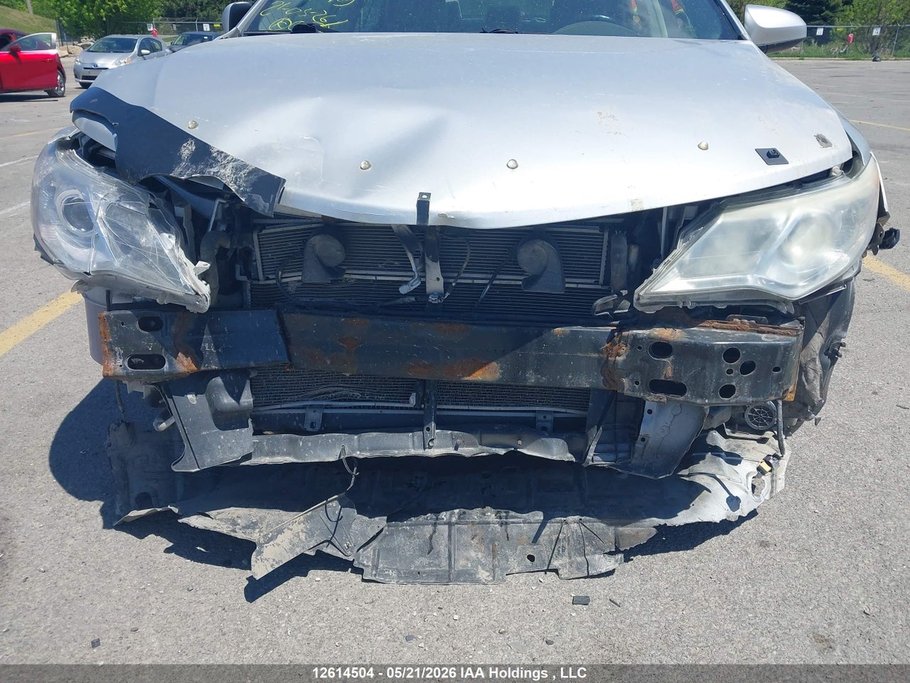 2014 TOYOTA CAMRY thumbnail 7