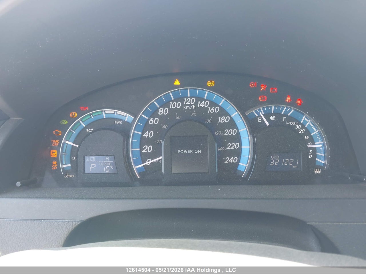 2014 TOYOTA CAMRY thumbnail 8