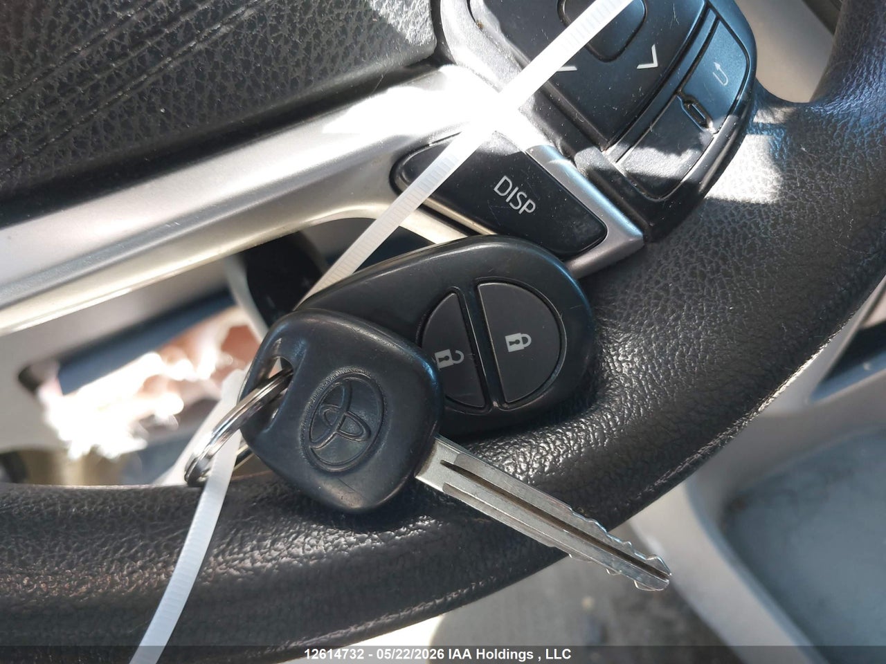 2015 TOYOTA SIENNA 7 PASSENGER thumbnail 12