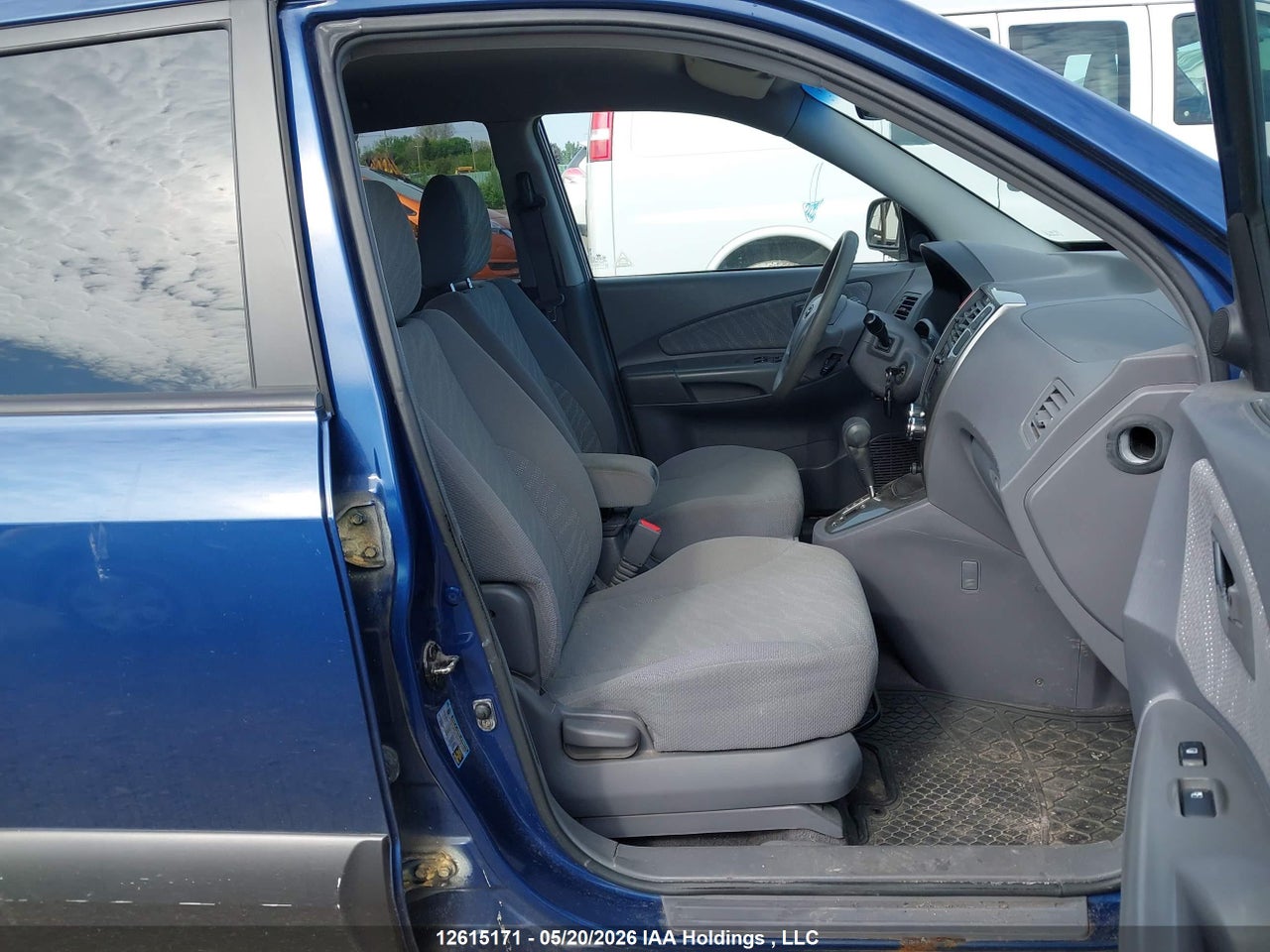 2005 HYUNDAI TUCSON GL thumbnail 6