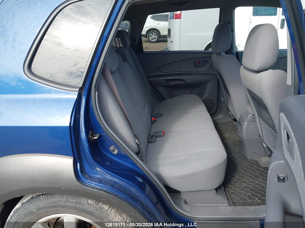 2005 HYUNDAI TUCSON GL thumbnail 9