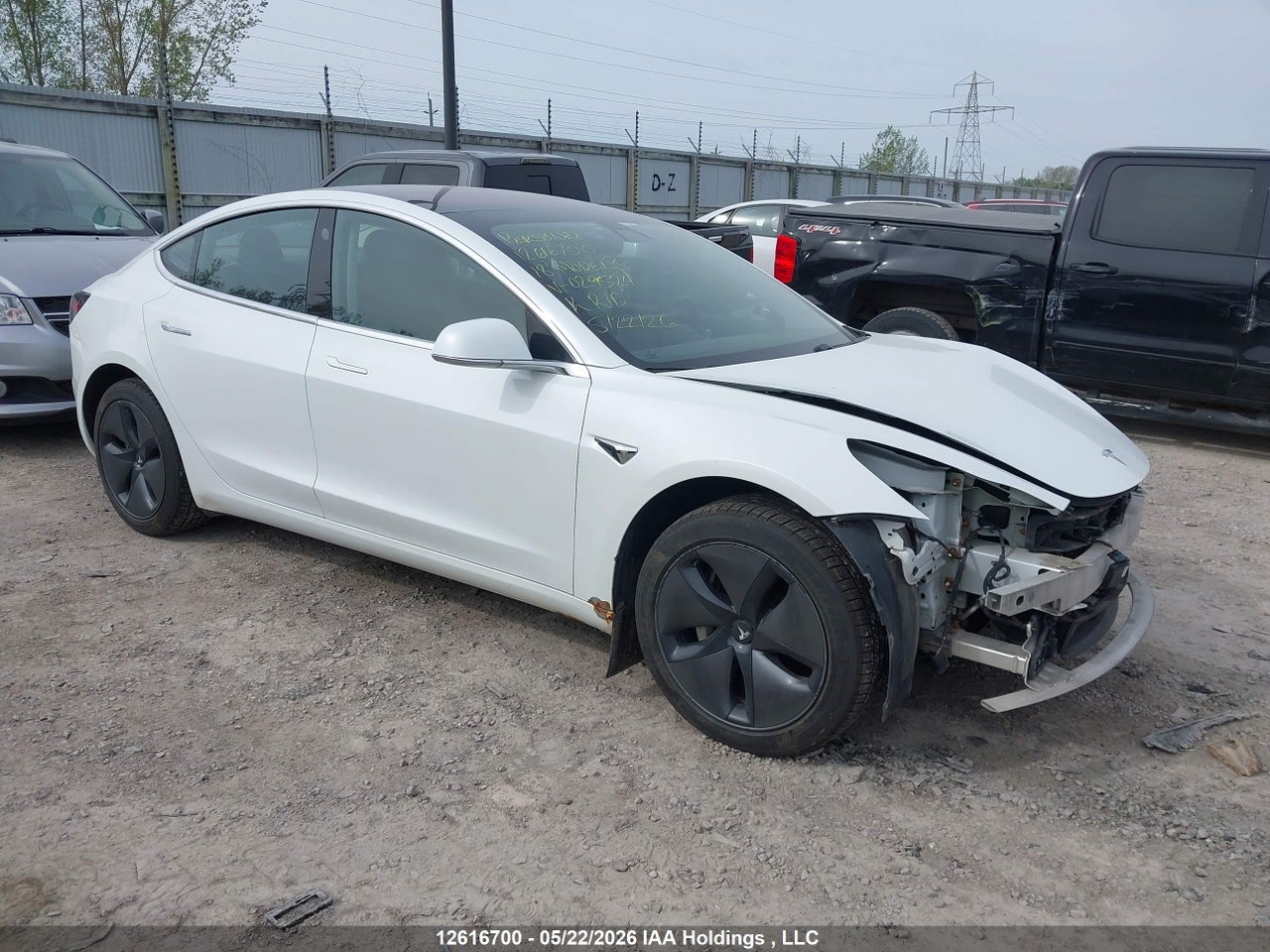 2018 TESLA MODEL 3 thumbnail 2