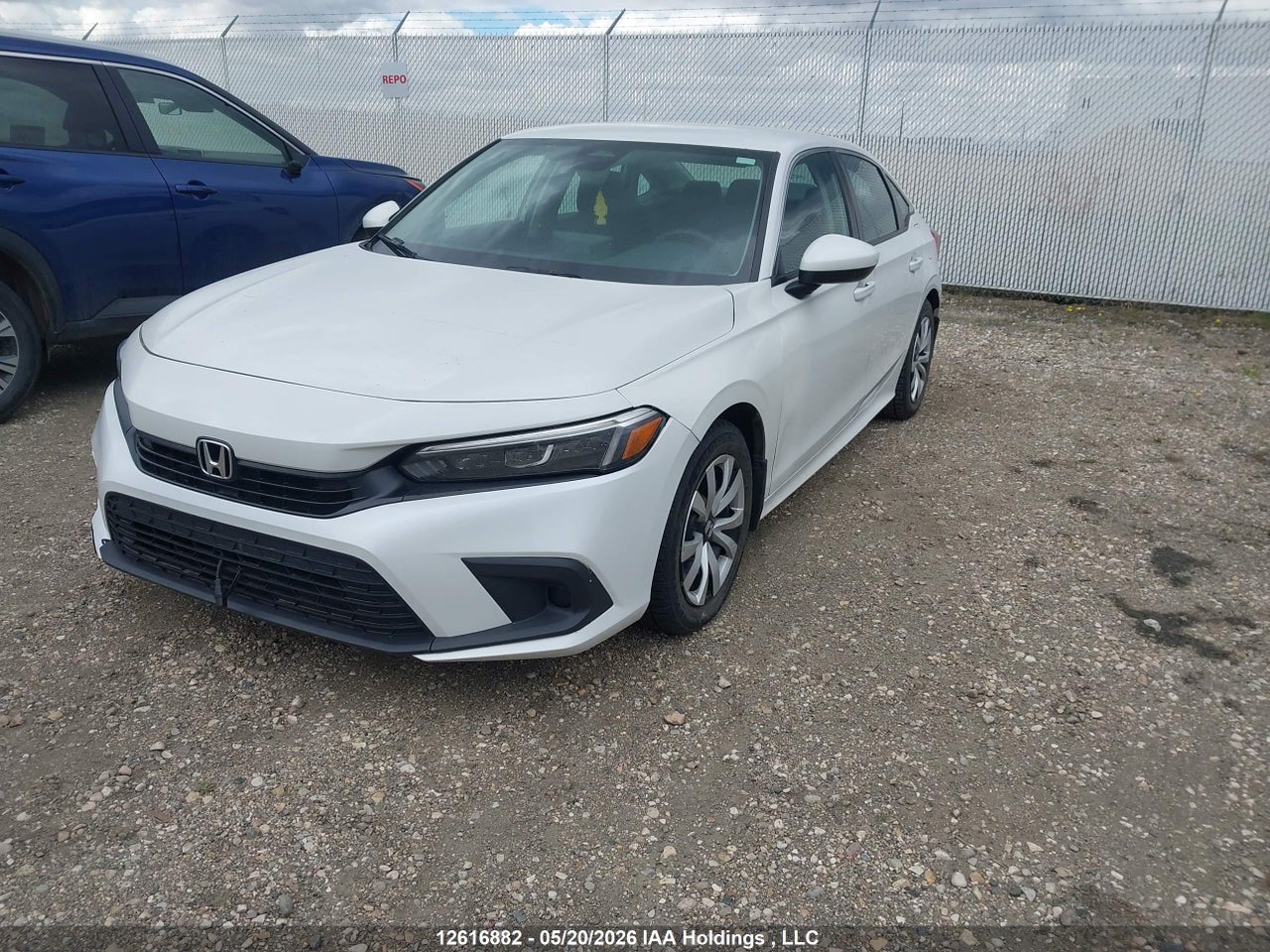 2022 HONDA CIVIC LX thumbnail 3
