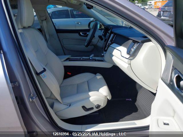 2026 VOLVO XC60 ULTRA thumbnail 7