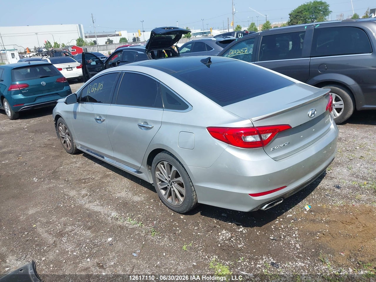 2015 HYUNDAI SONATA thumbnail 4