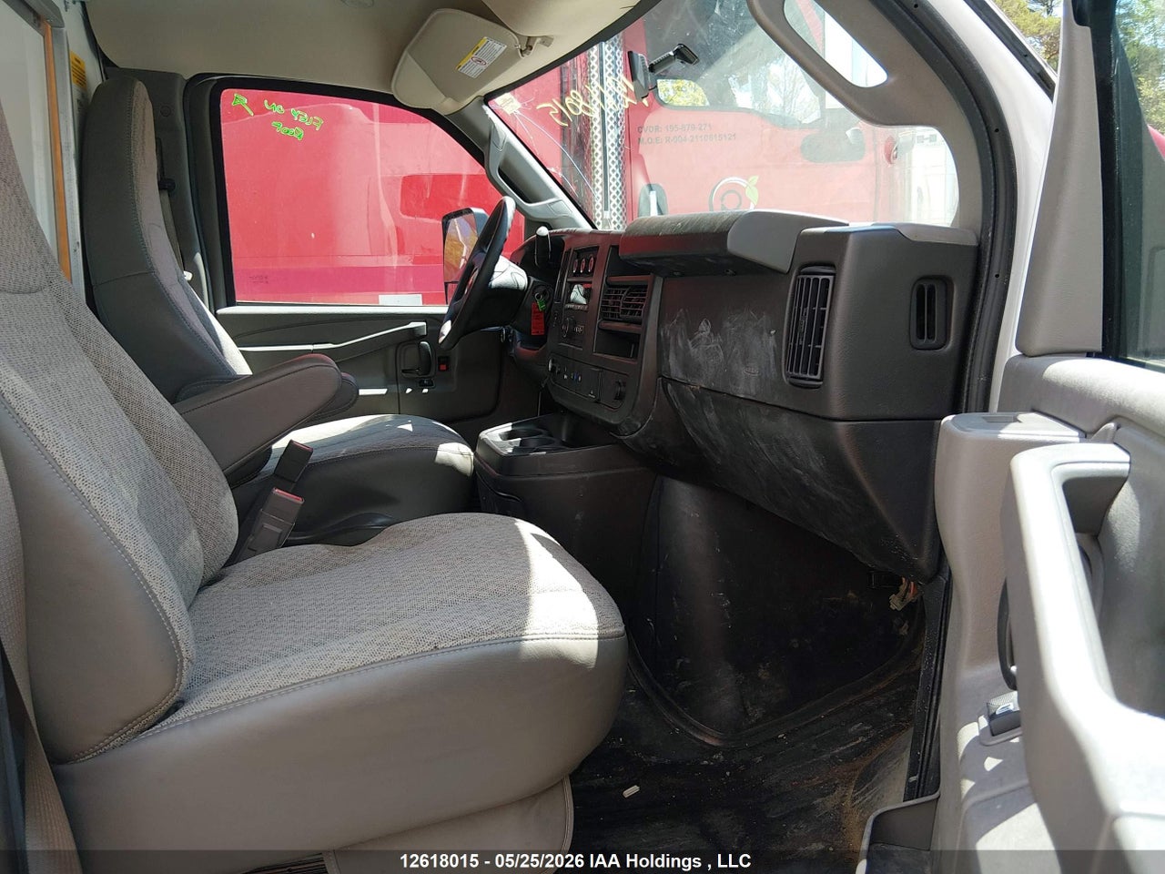 2024 CHEVROLET EXPRESS CUTAWAY 4500 VAN thumbnail 6