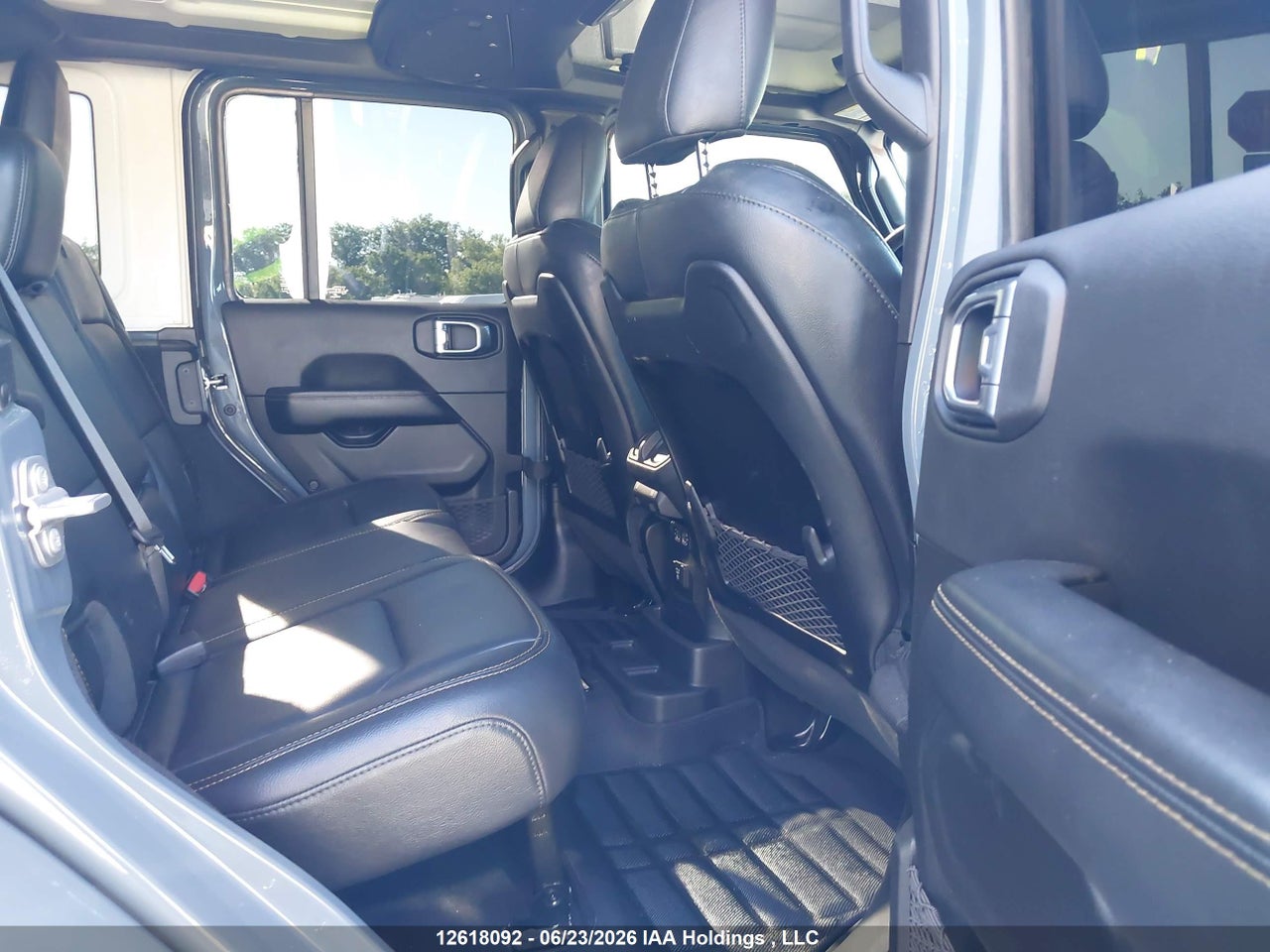 2024 JEEP WRANGLER SAHARA thumbnail 9