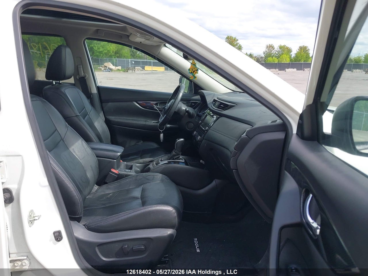 2020 NISSAN ROGUE thumbnail 6
