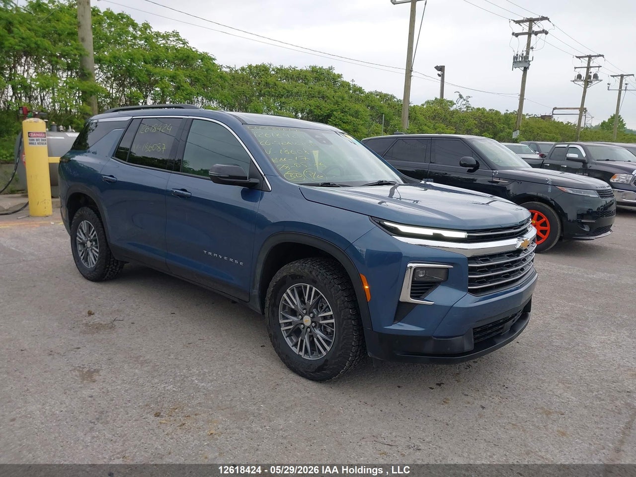 2026 CHEVROLET TRAVERSE LT thumbnail 2