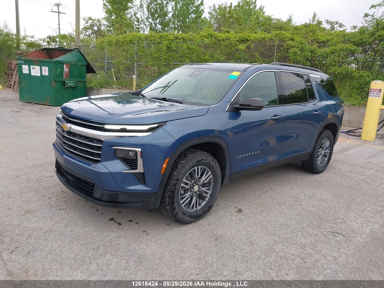 2026 CHEVROLET TRAVERSE LT thumbnail 3
