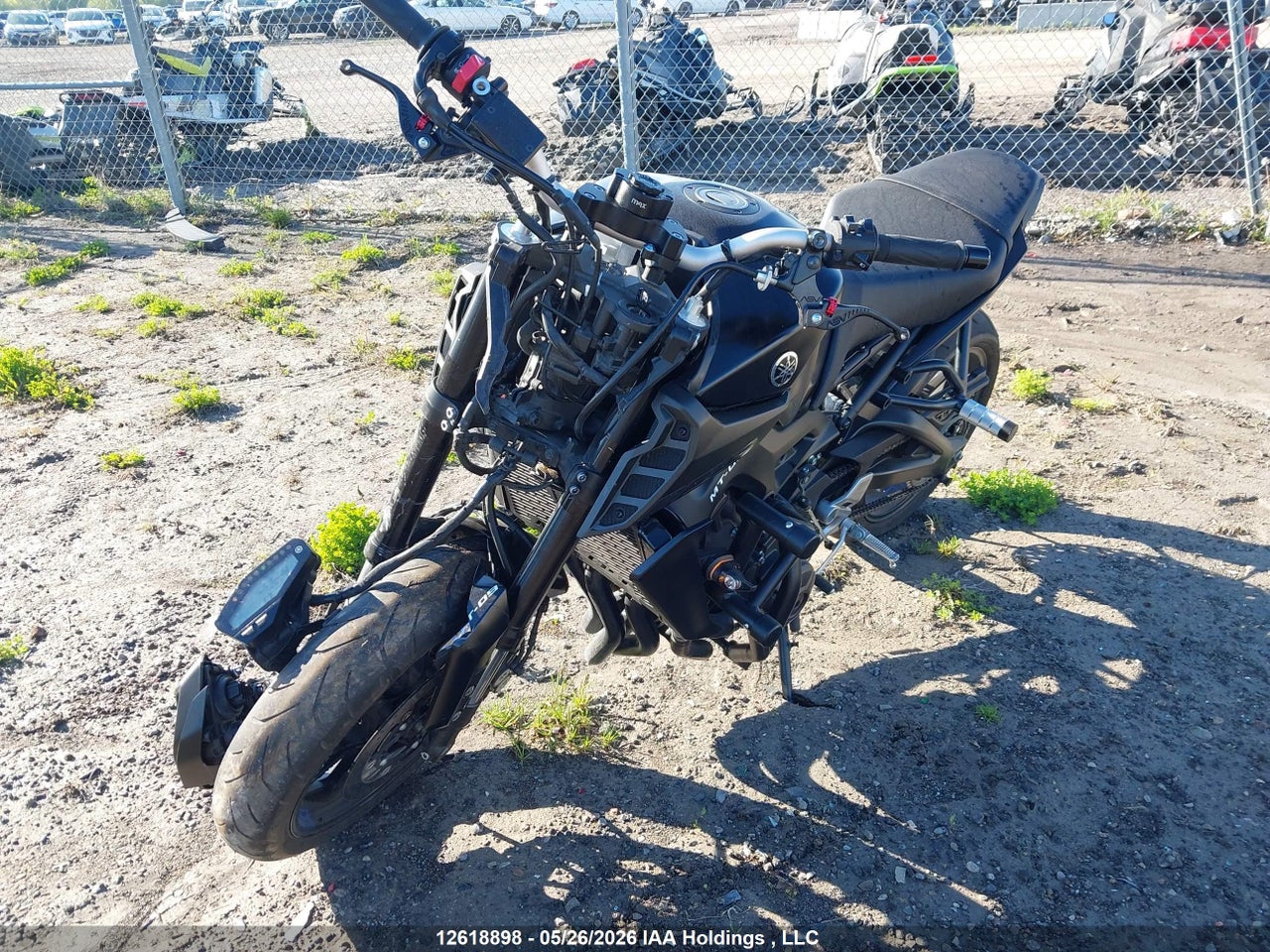 2020 YAMAHA MT09 thumbnail 3