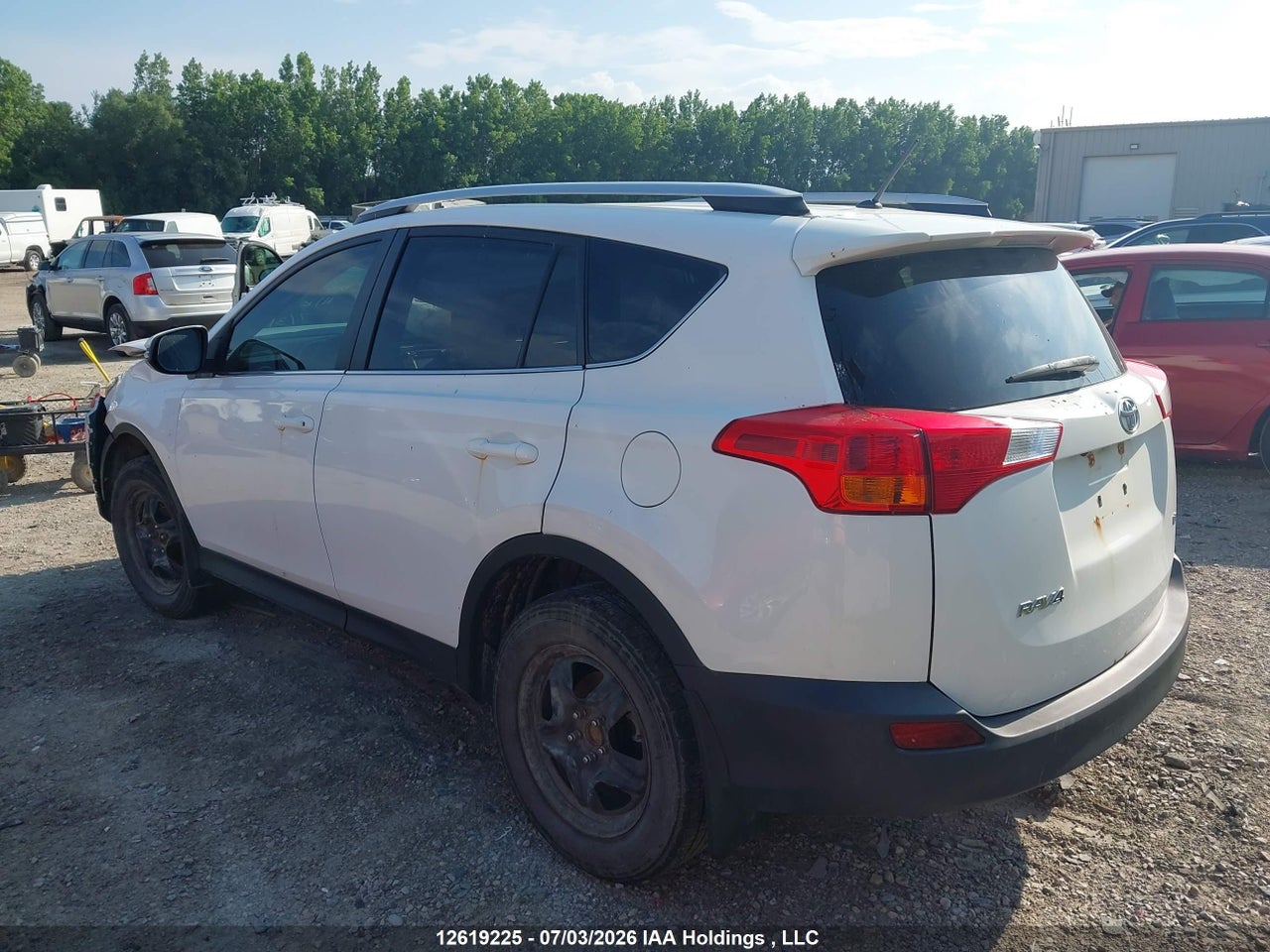 2015 TOYOTA RAV4 LE thumbnail 4
