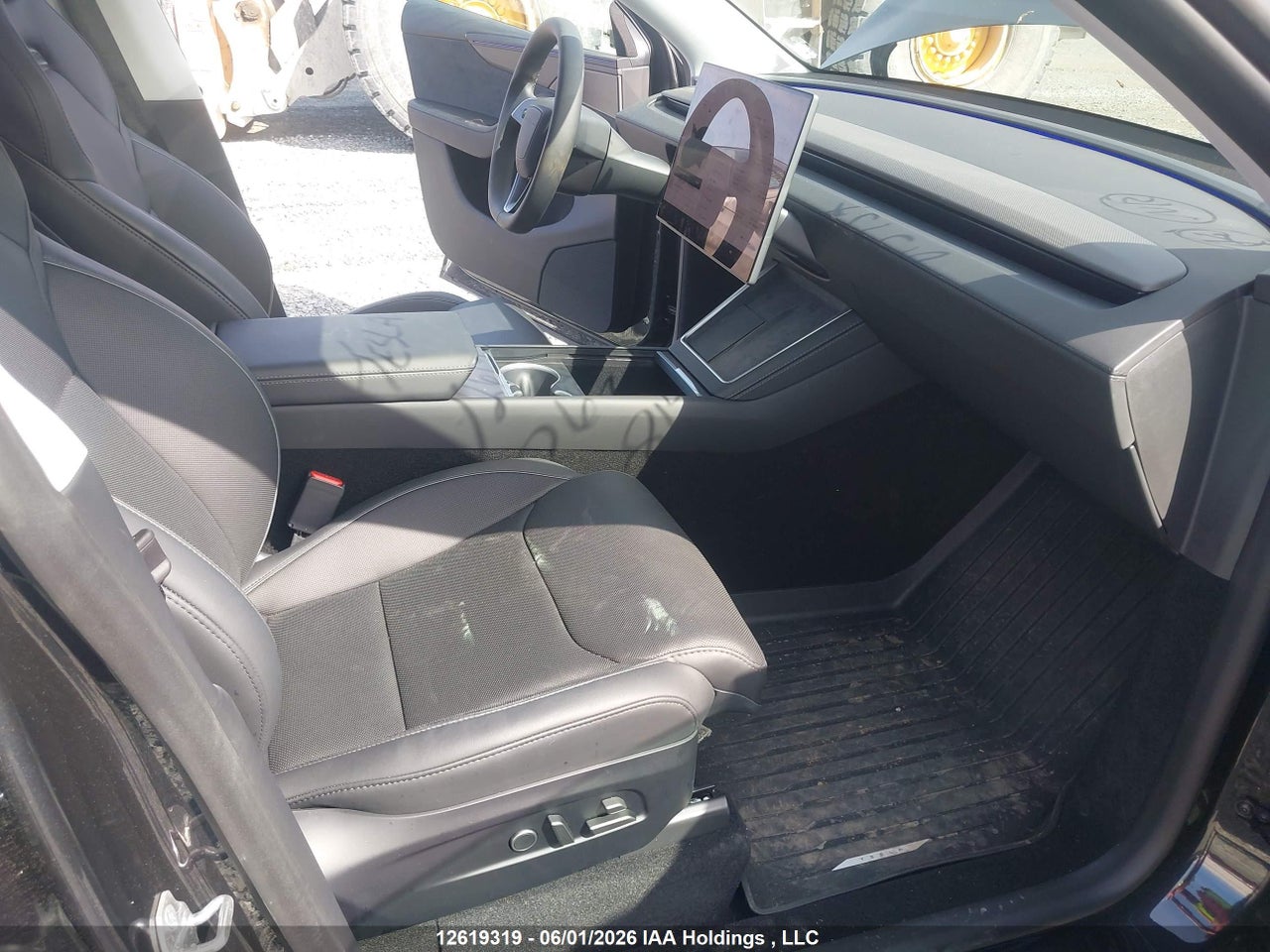 2026 TESLA MODEL Y thumbnail 6
