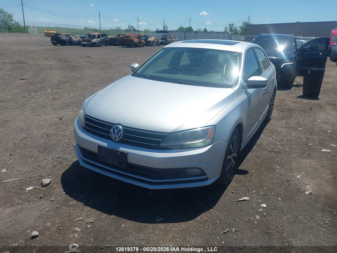 2015 VOLKSWAGEN JETTA TDI thumbnail 3