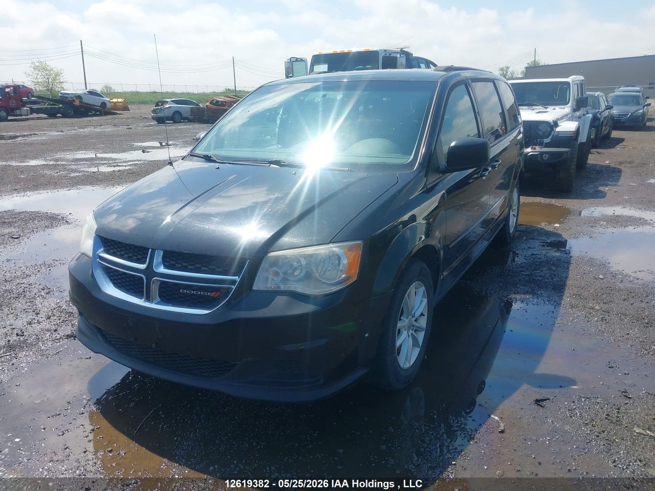 2015 DODGE GRAND CARAVAN SE thumbnail 3