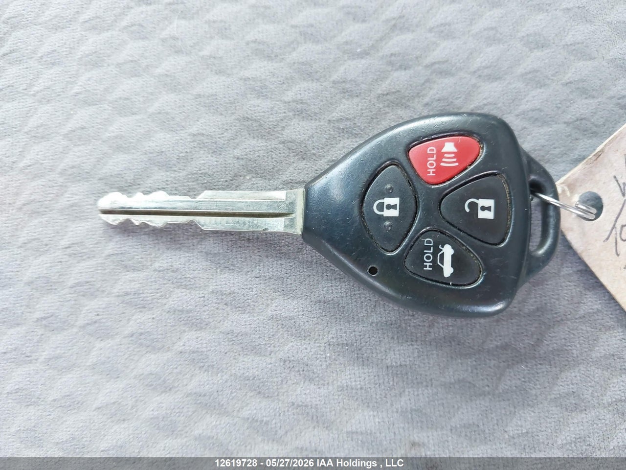 2010 TOYOTA CAMRY SE/LE/XLE thumbnail 12