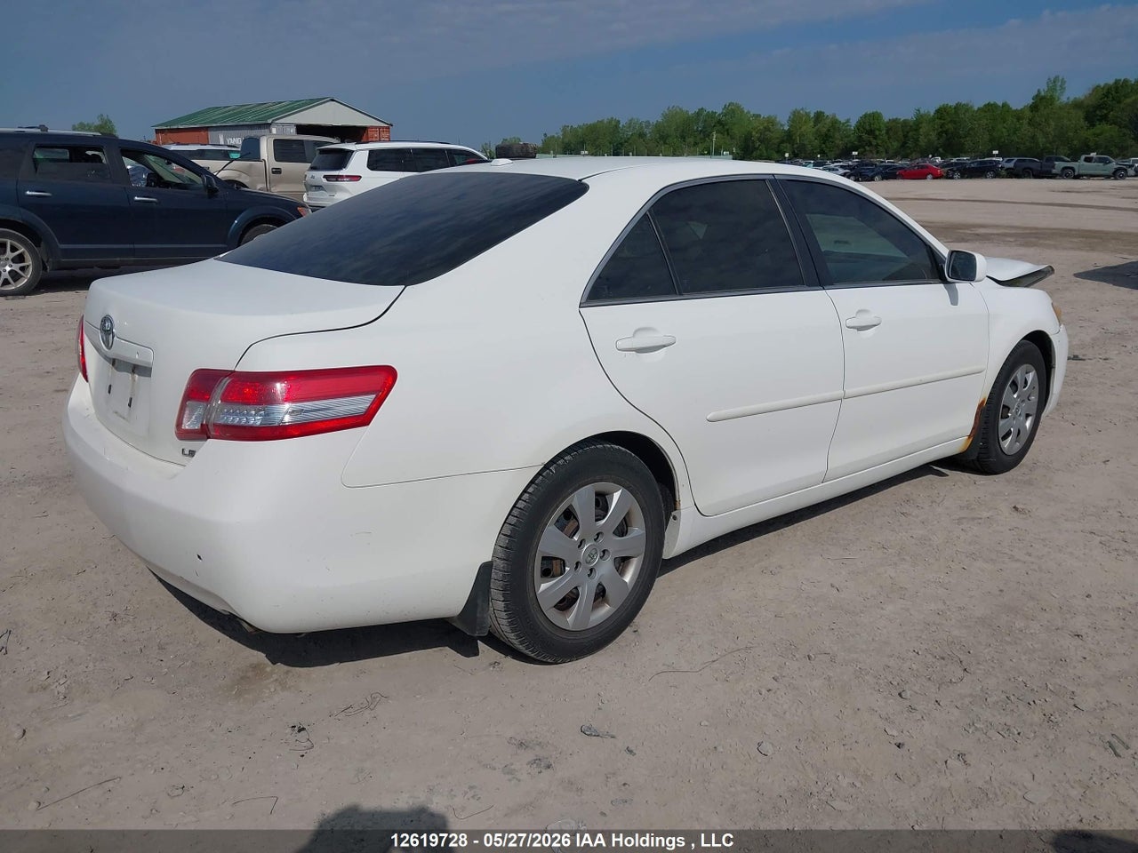 2010 TOYOTA CAMRY SE/LE/XLE thumbnail 5