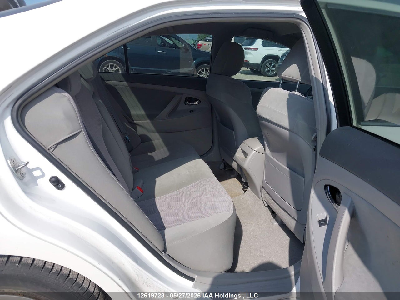 2010 TOYOTA CAMRY SE/LE/XLE thumbnail 9