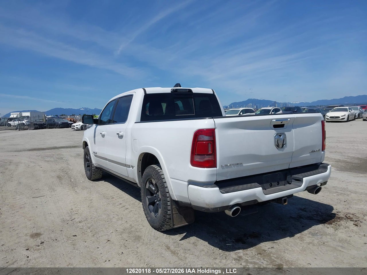 2022 RAM 1500 LIMITED thumbnail 4