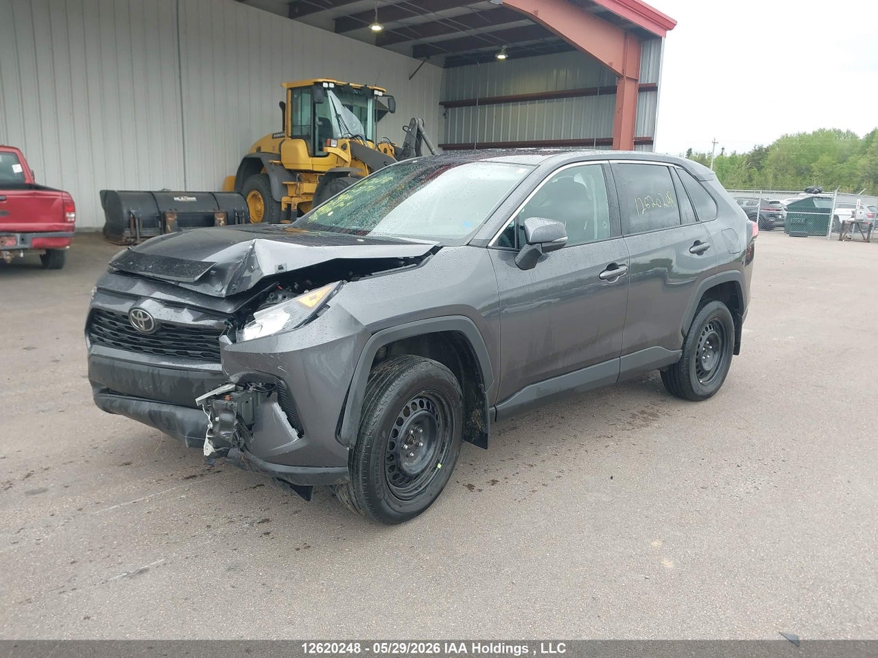 2023 TOYOTA RAV4 LE thumbnail 3