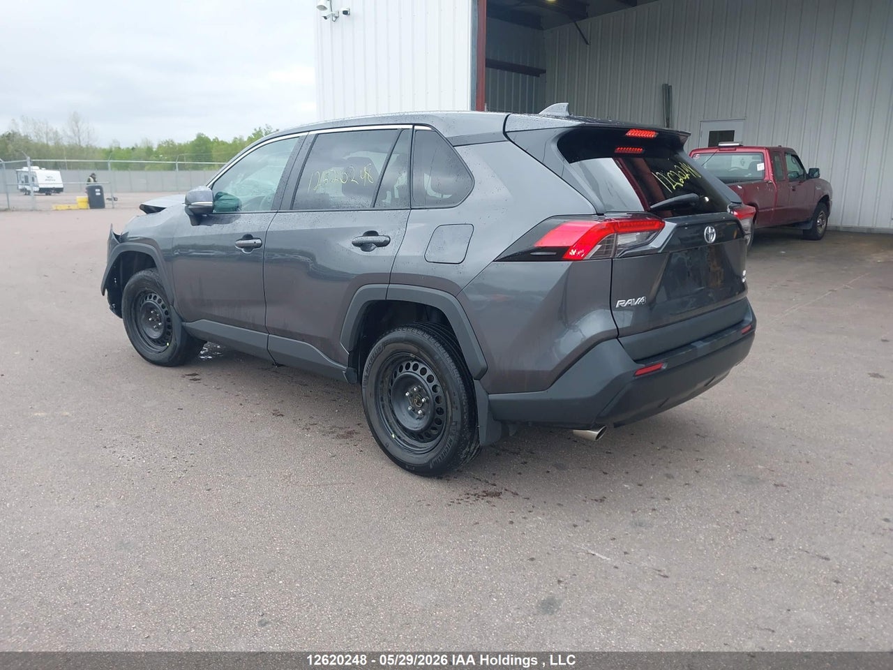 2023 TOYOTA RAV4 LE thumbnail 4