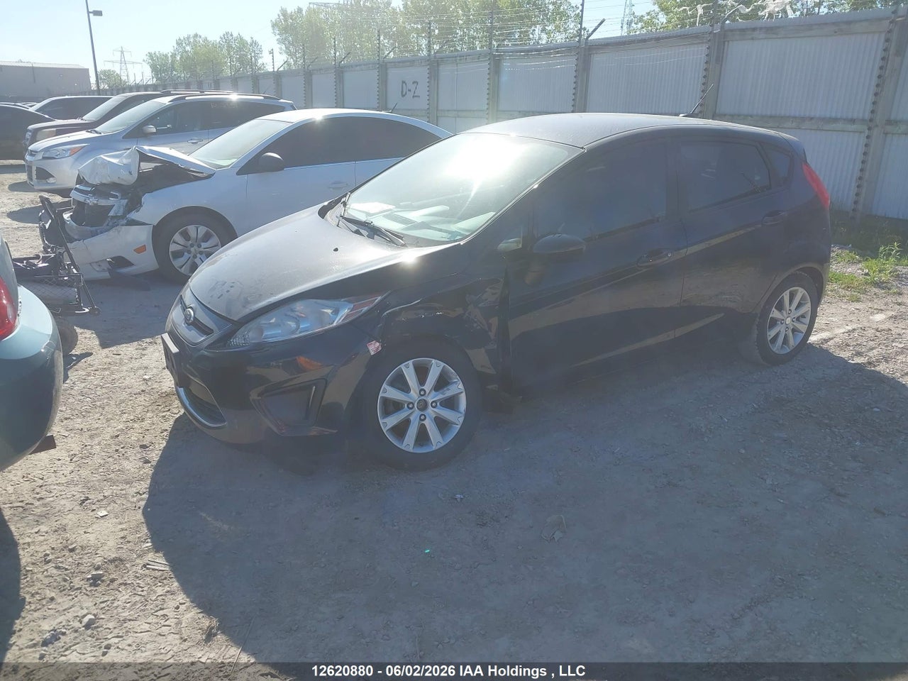 2011 FORD FIESTA SE thumbnail 3