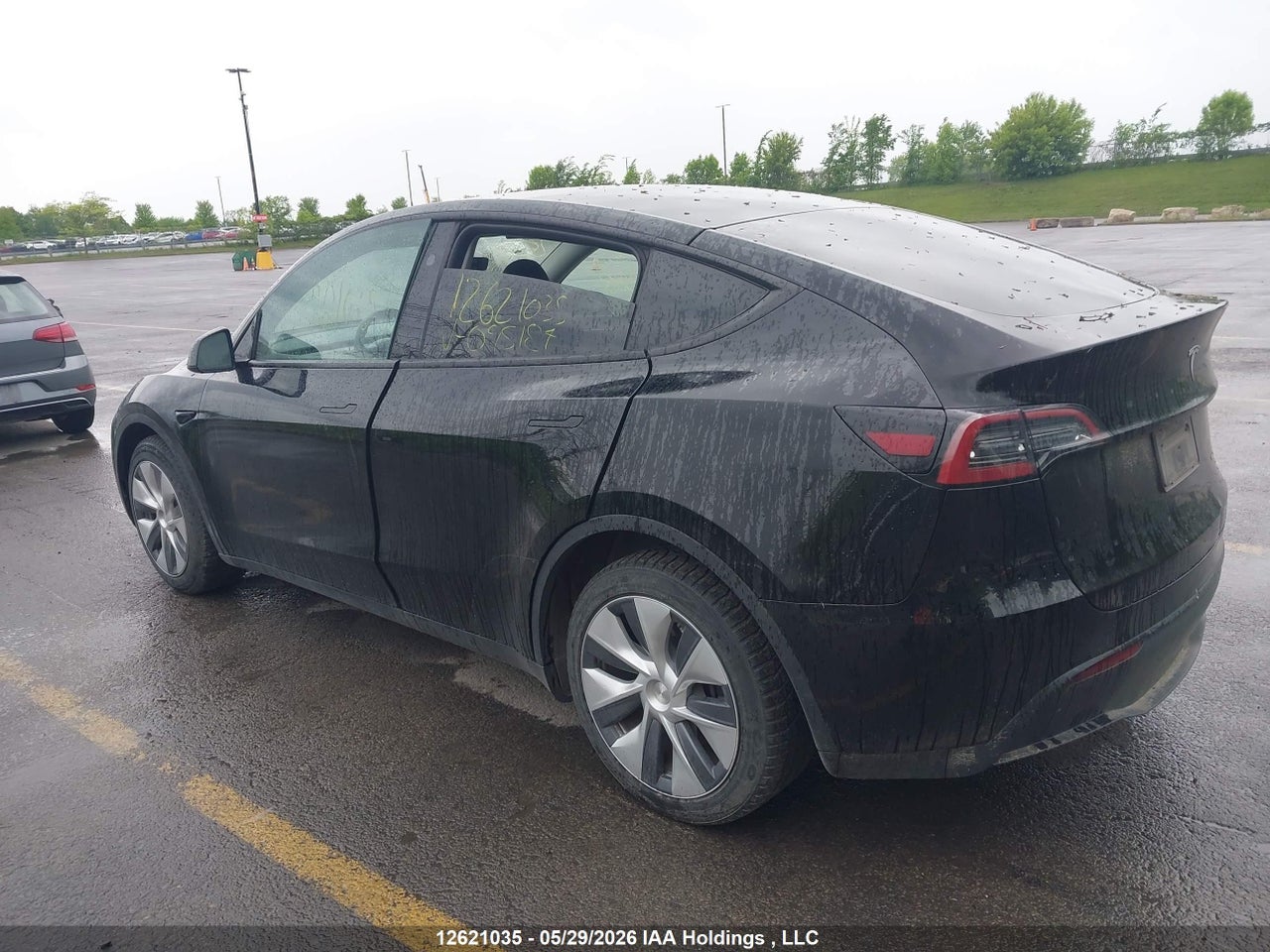 2024 TESLA MODEL Y LONG RANGE thumbnail 4