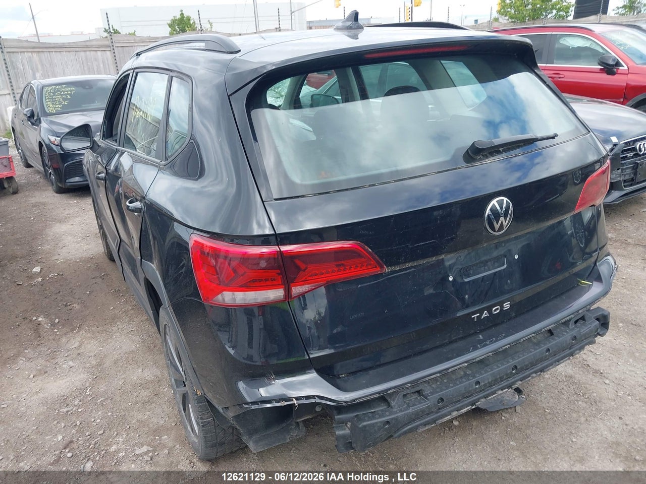 2024 VOLKSWAGEN TAOS thumbnail 4