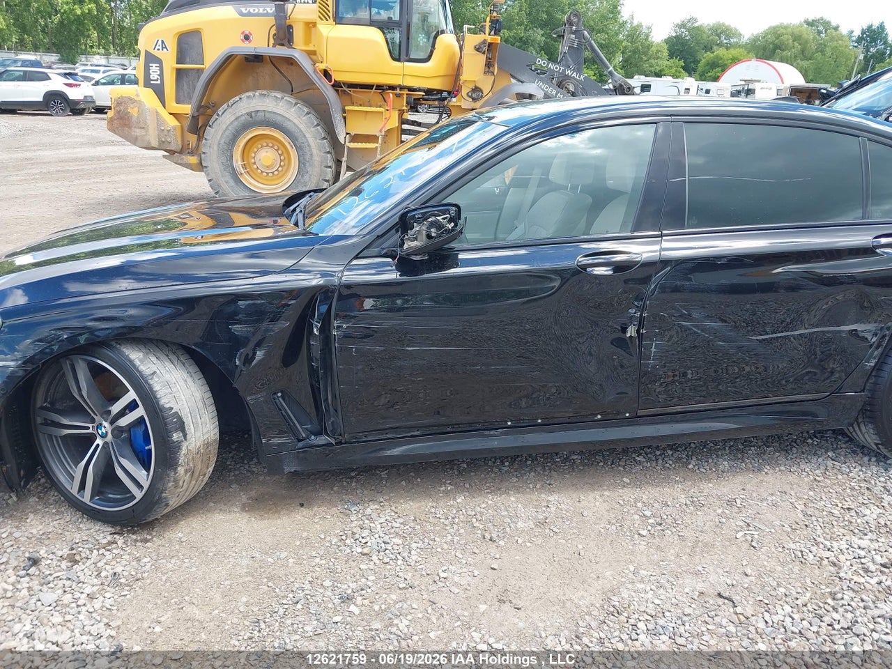 2016 BMW 750 XI thumbnail 7