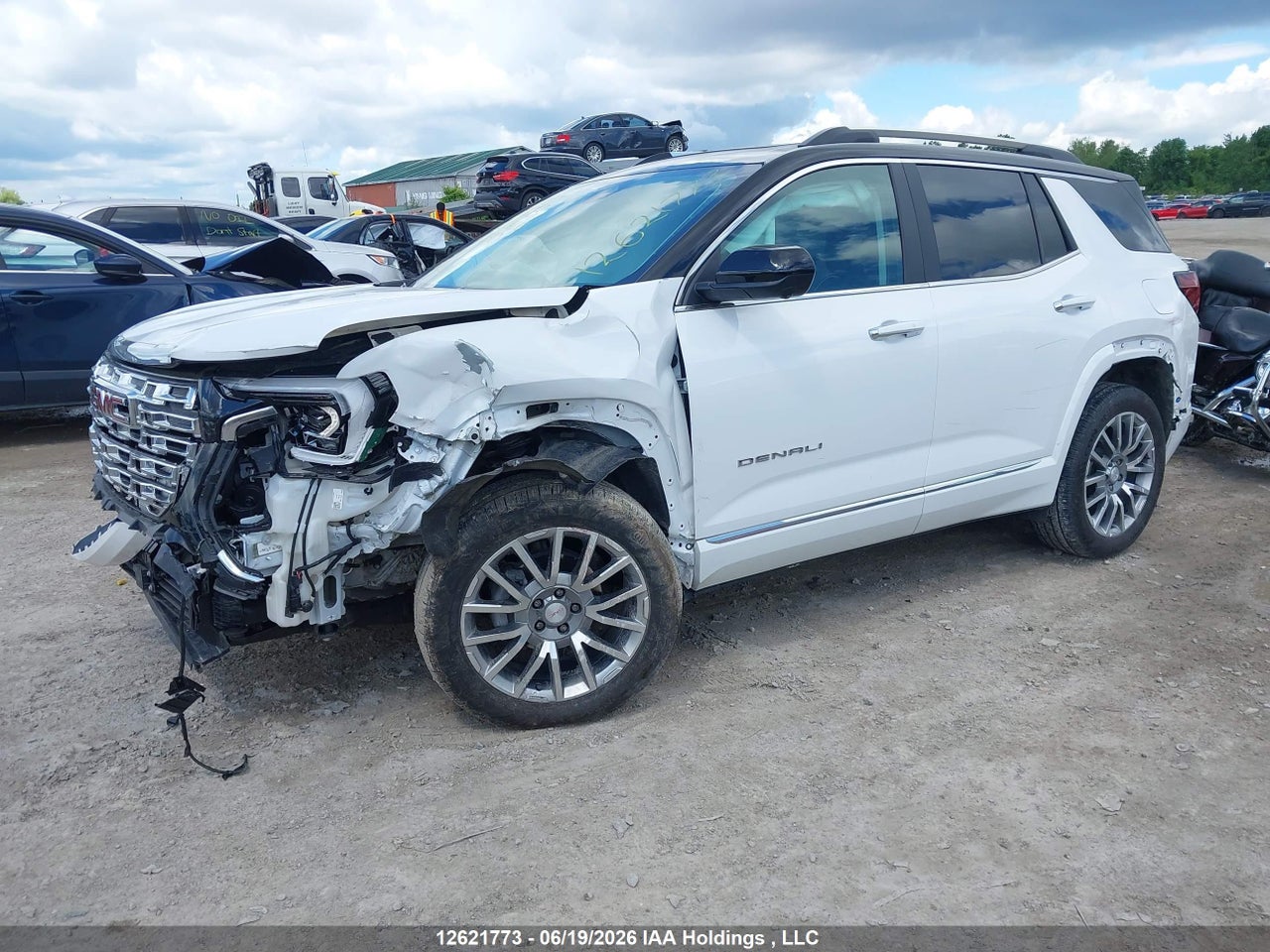 2026 GMC TERRAIN thumbnail 3