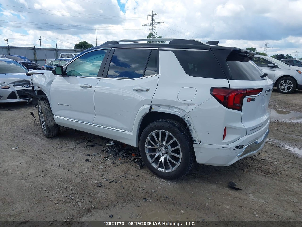 2026 GMC TERRAIN thumbnail 4