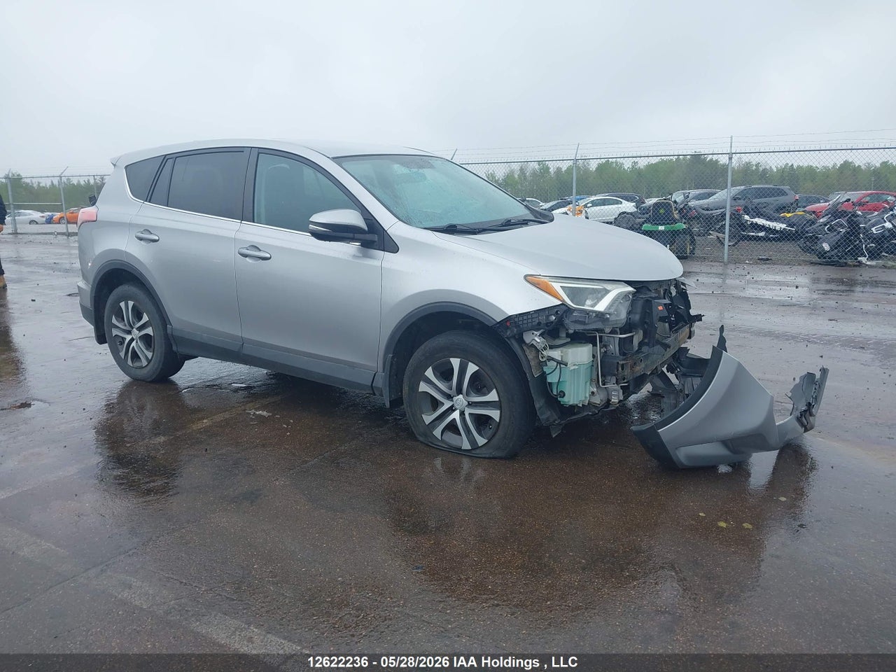 2016 TOYOTA RAV4 LE thumbnail 2