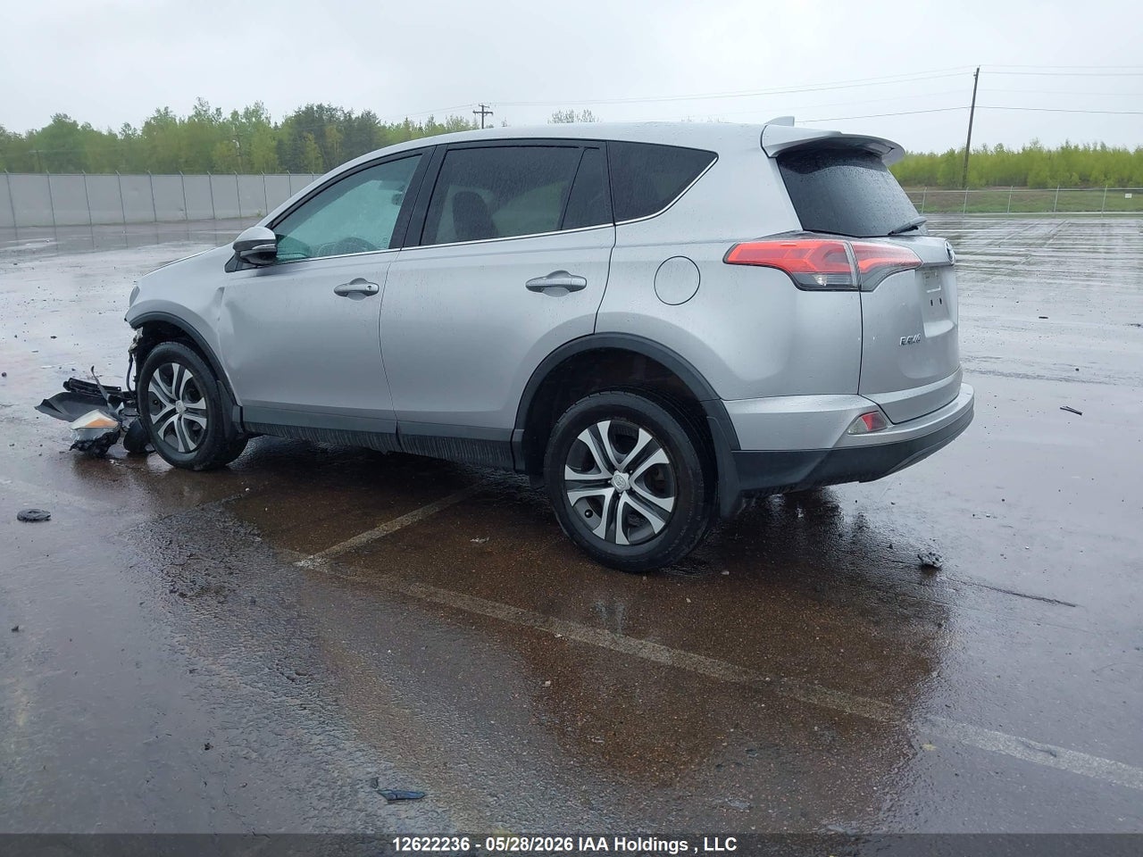 2016 TOYOTA RAV4 LE thumbnail 4