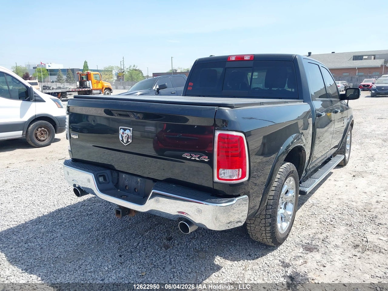 2015 RAM 1500 LARAMIE thumbnail 5
