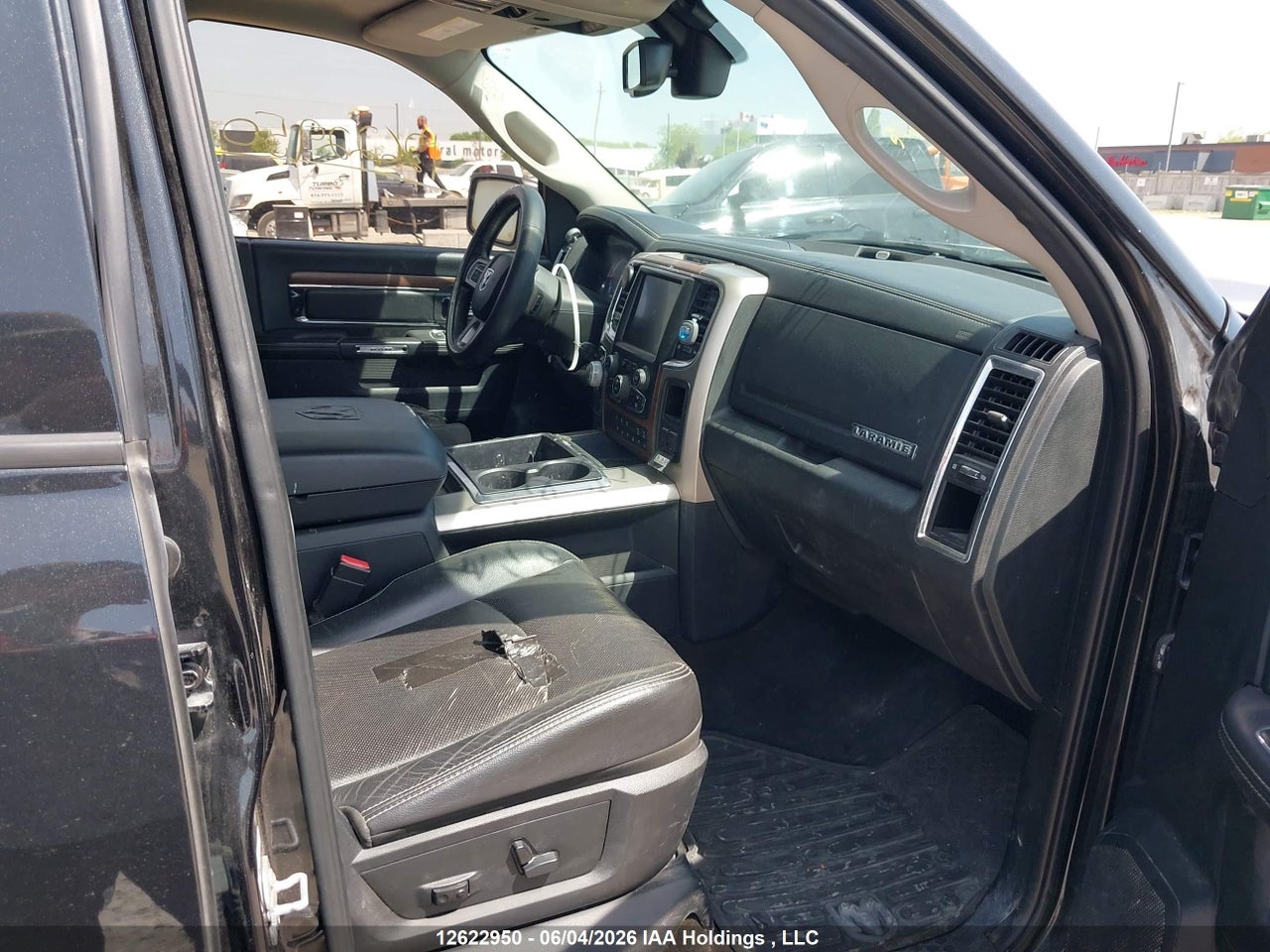 2015 RAM 1500 LARAMIE thumbnail 6