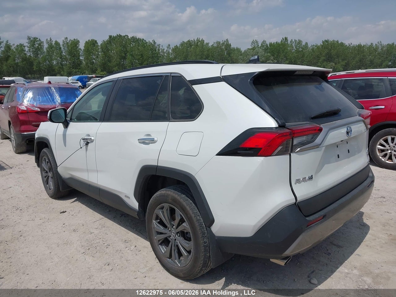 2023 TOYOTA RAV4 HYBRID LIMITED thumbnail 4
