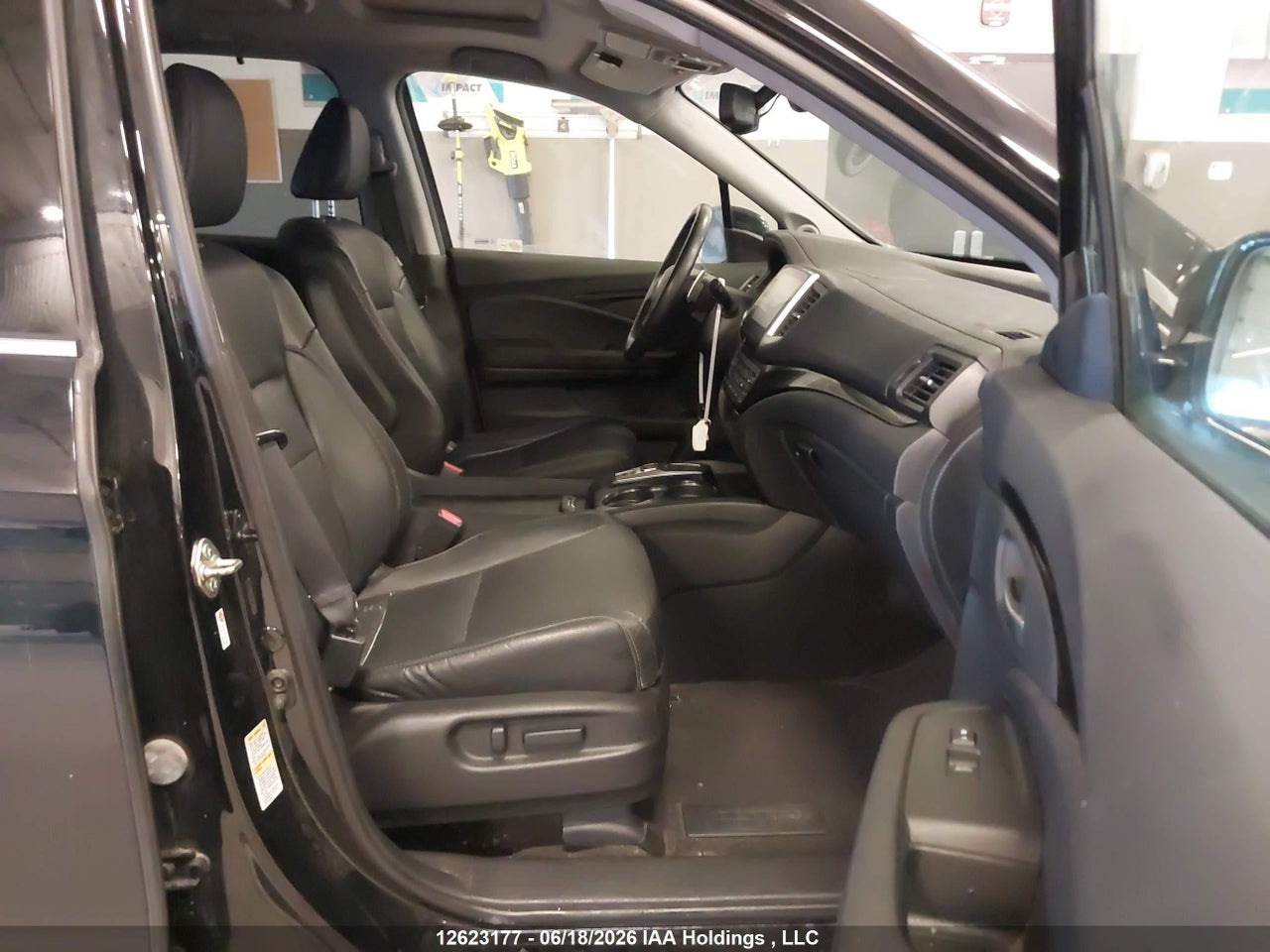 2016 HONDA PILOT TOURING thumbnail 6