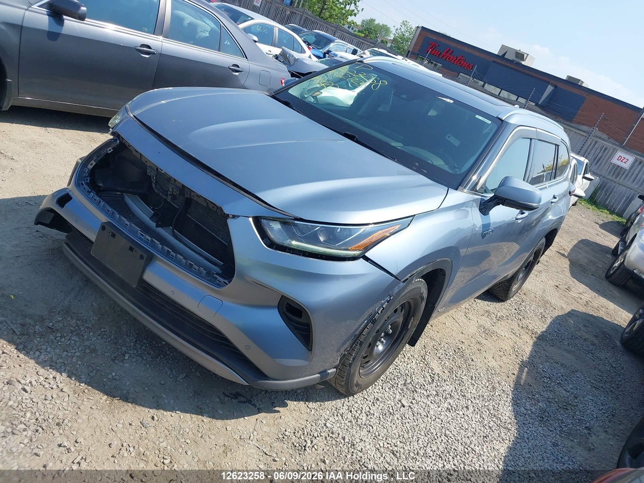 2021 TOYOTA HIGHLANDER HYBRID LIMITED thumbnail 3