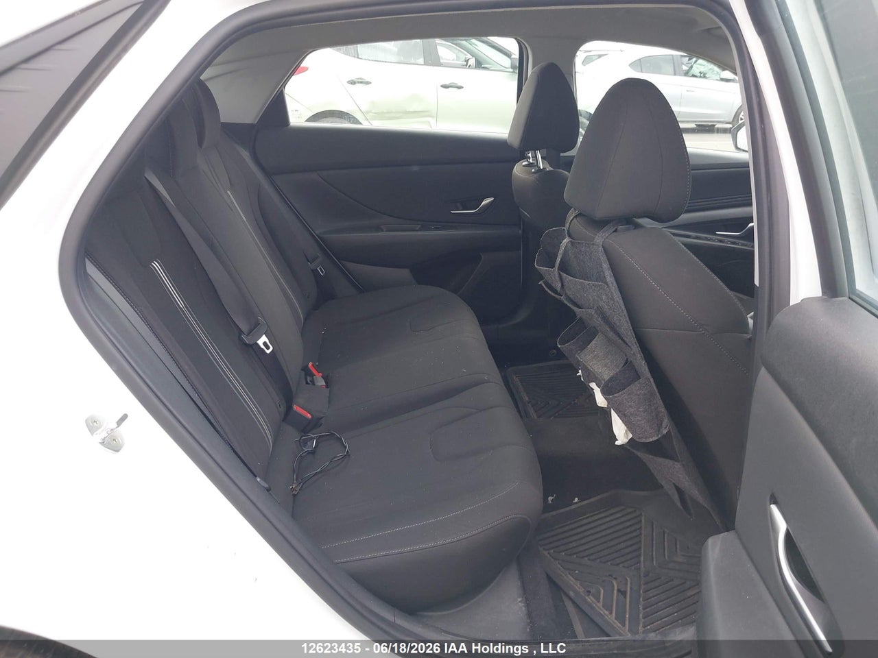 2023 HYUNDAI ELANTRA PREFERRED IVT thumbnail 9